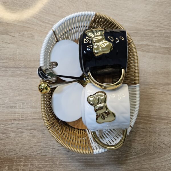 Elegant Ceramic Mug with Gold Handle