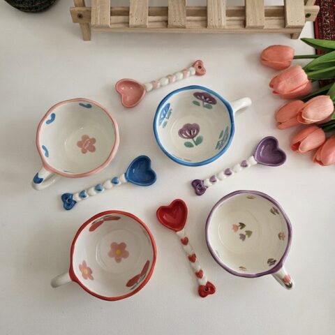 Cute Flowers Ceramic Mug With Spoon