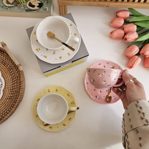 Small Floral Classic Ceramic Mug